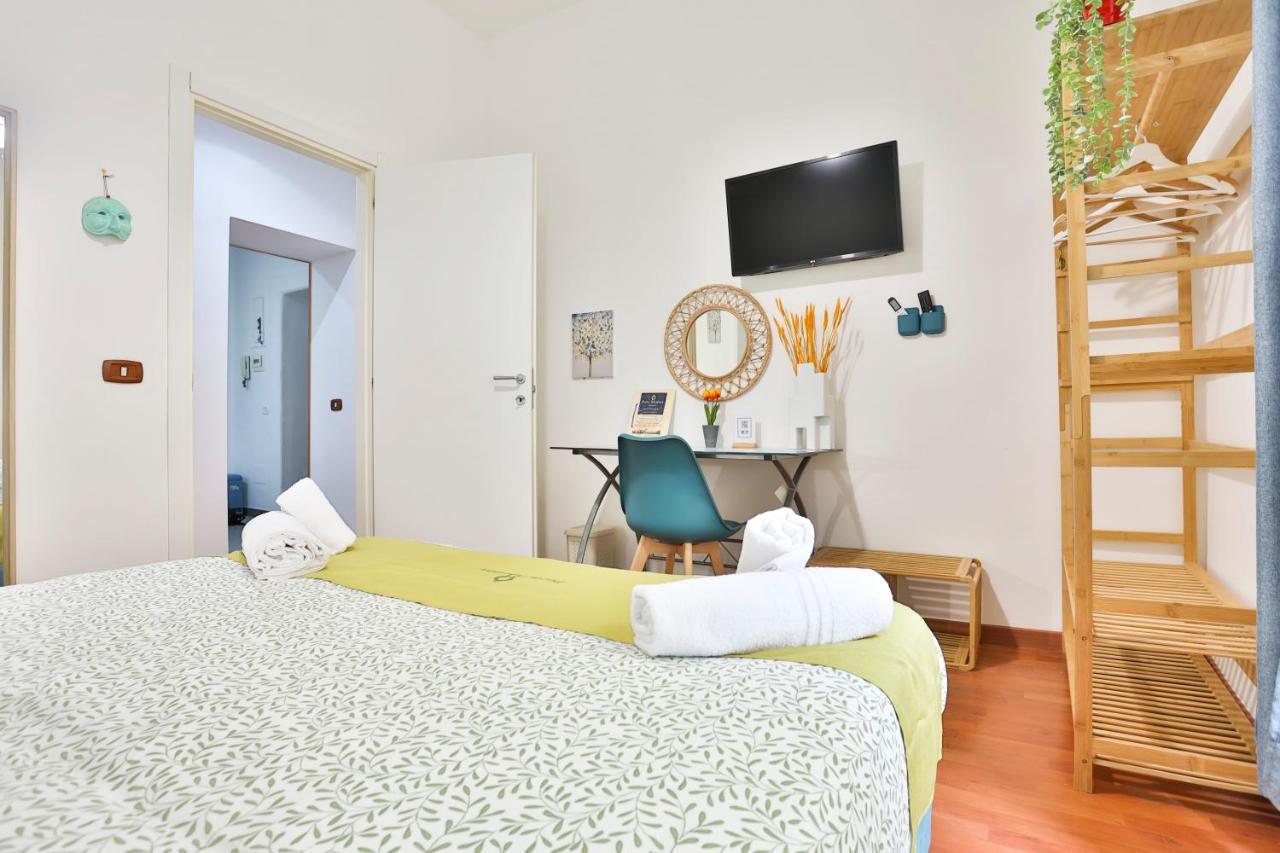 Porta Medina Apartment Napoli Exterior foto